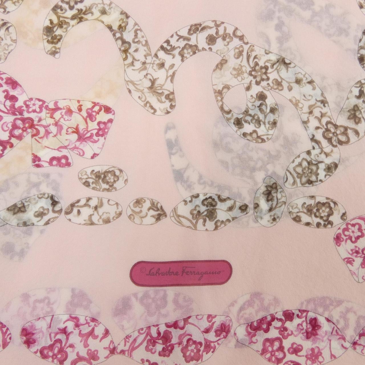 サルヴァトーレフェラガモ SALVATORE FERRAGAMO STOLE