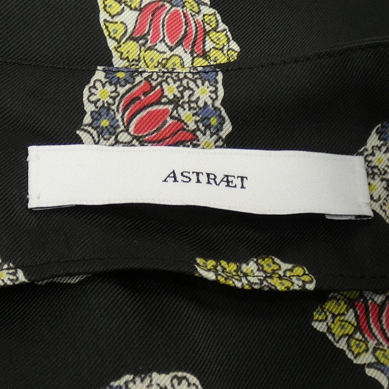 Astrat ASTRAET上衣