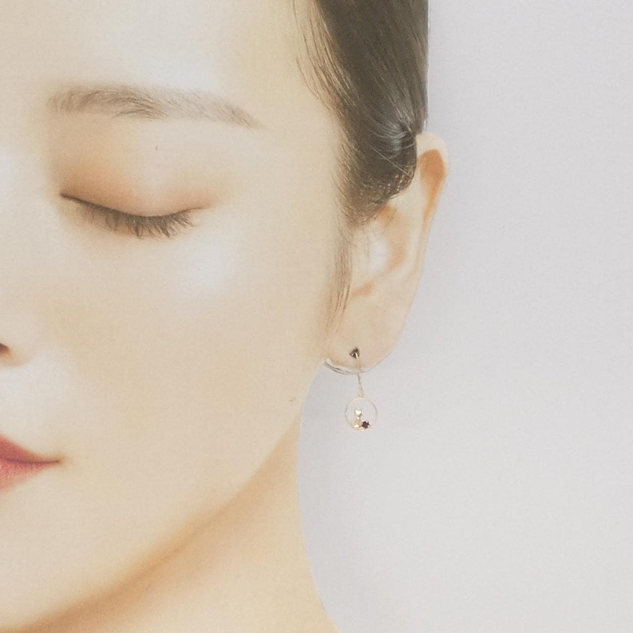 【新品】K10YG キャット ガーネット ピアス