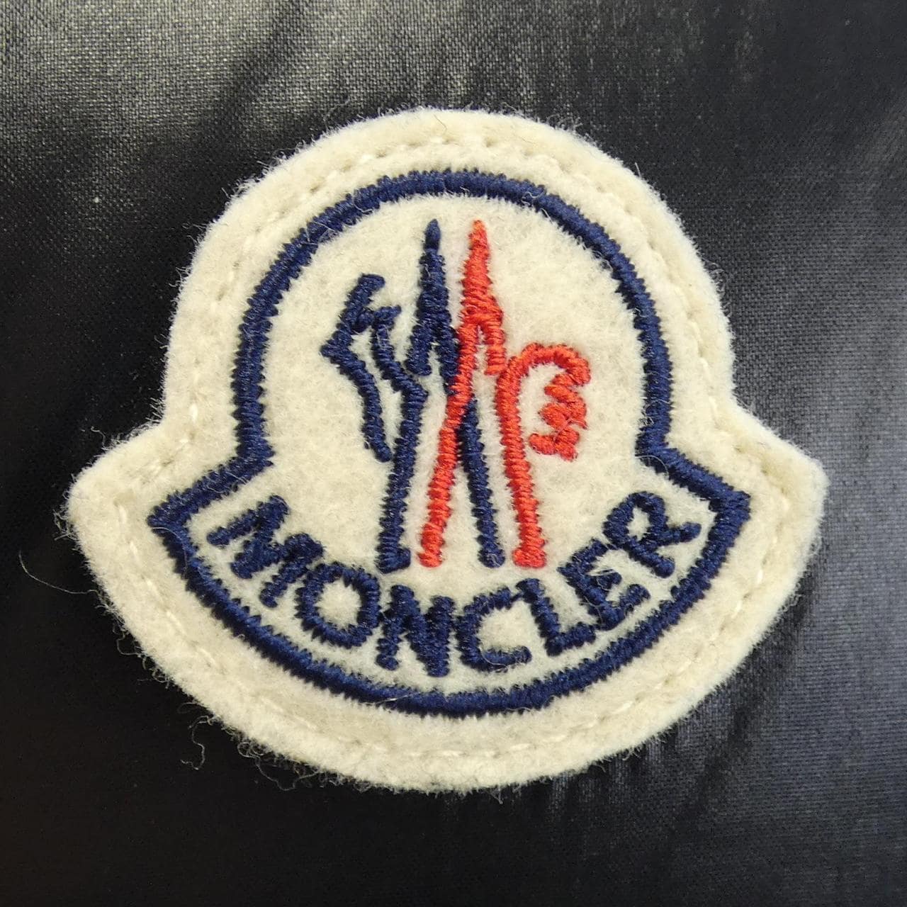 MONCLER TIBB 羽絨背心