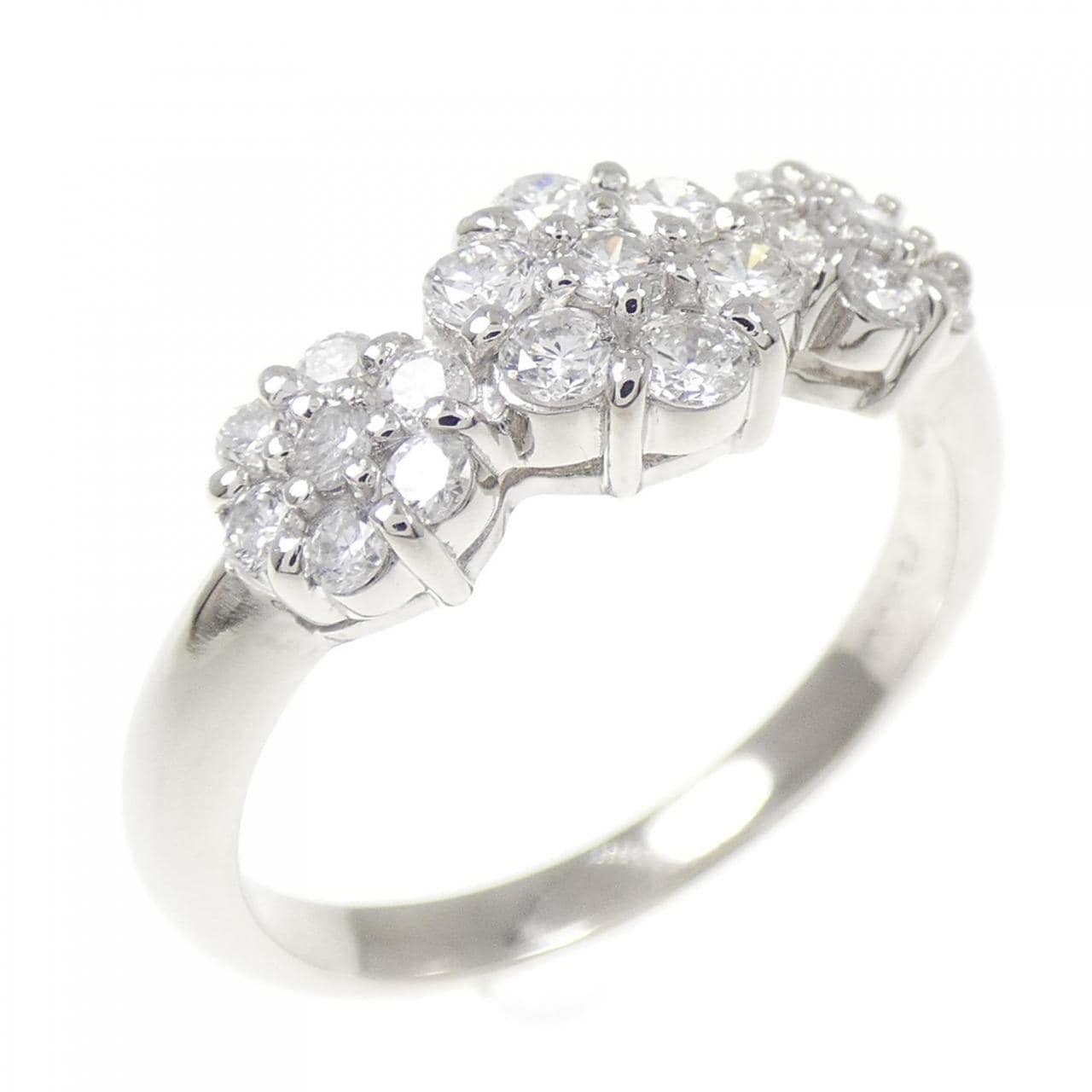 PT900 フラワー ダイヤモンド リング 0.50CT