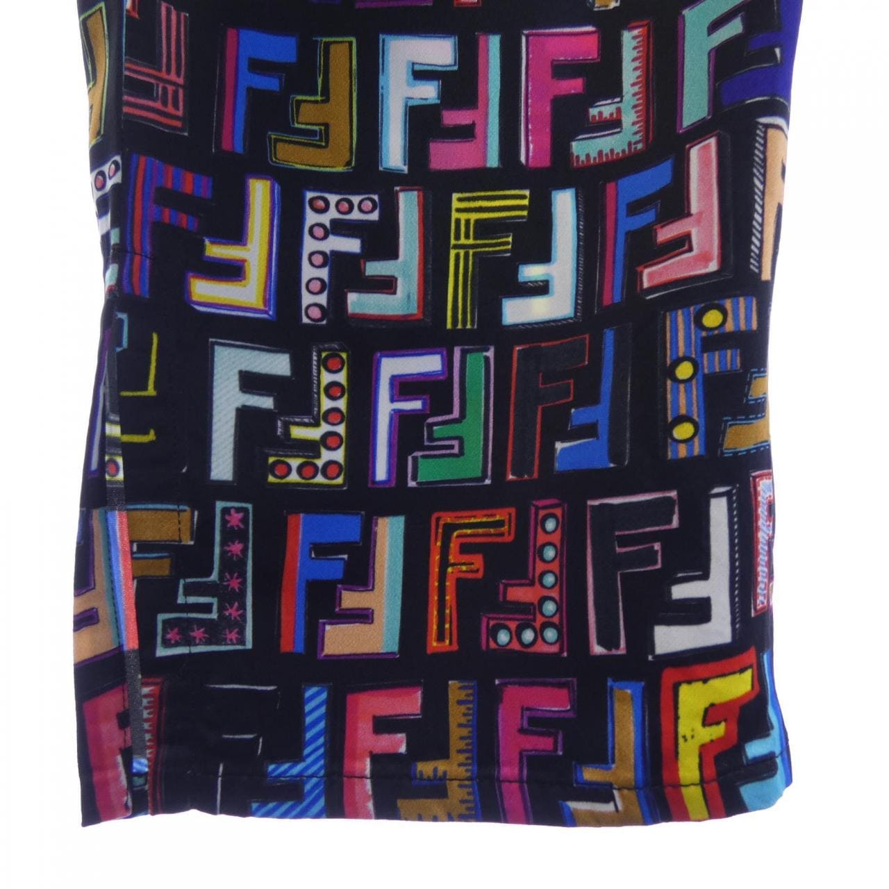 フェンディ FENDI FR6121 A1VA パンツ
