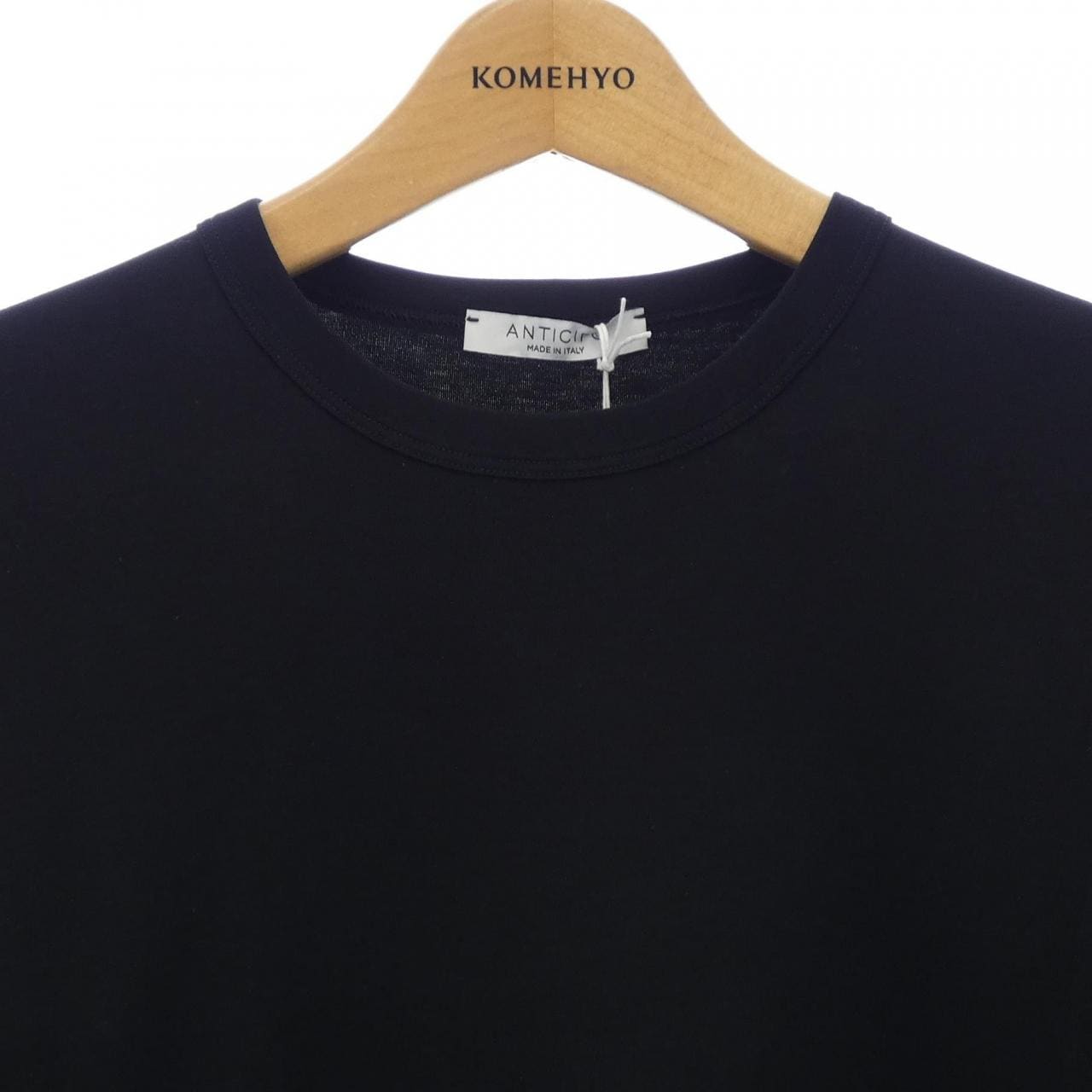 アンティーチポ ANTICIPO Tシャツ