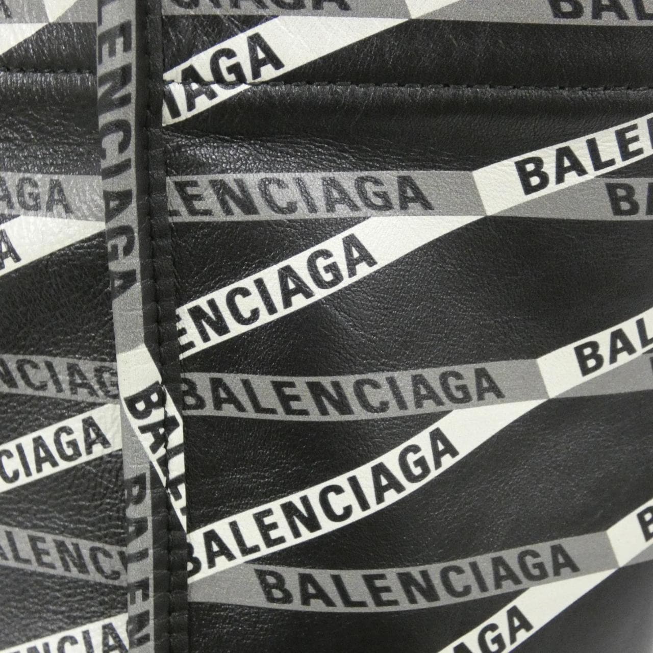 バレンシアガ 544308 バッグ