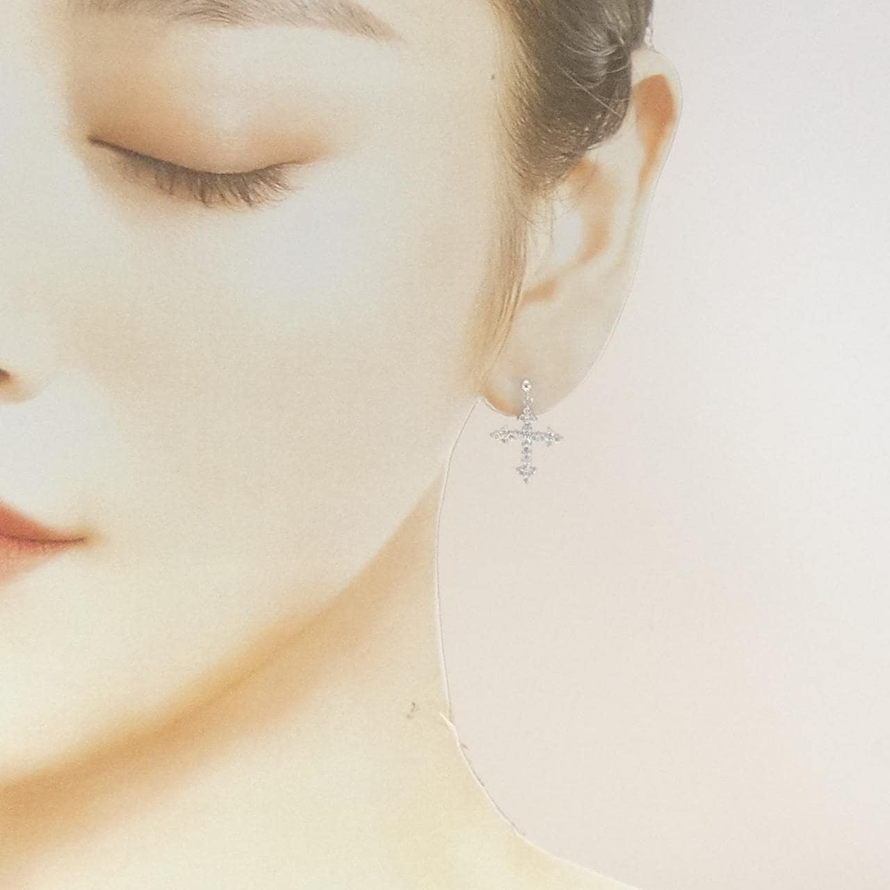 K18WG クロス ダイヤモンド ピアス 0.48CT
