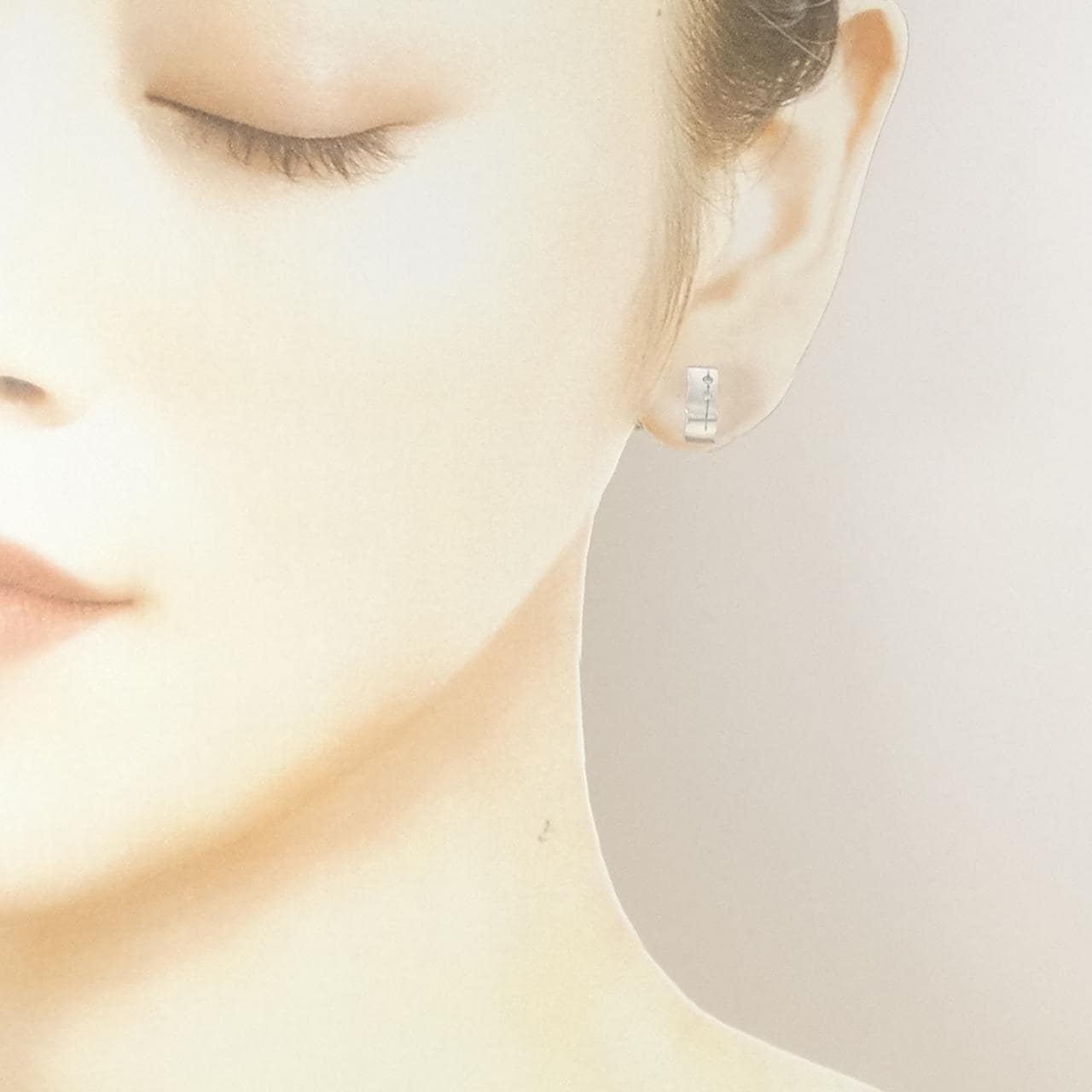 750WG ダイヤモンド ピアス