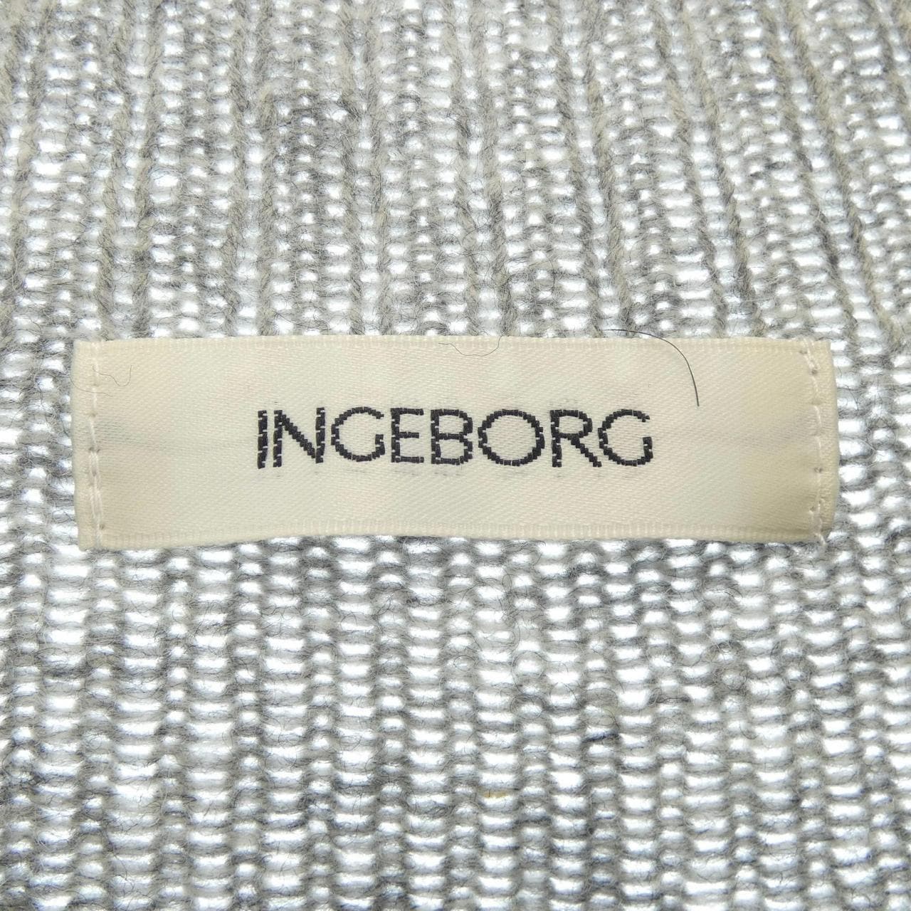 インゲボルグ INGEBORG ニット