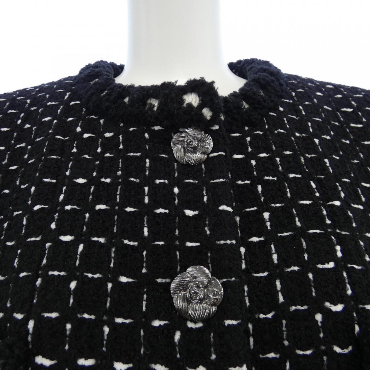 シャネル CHANEL ノーカラージャケット