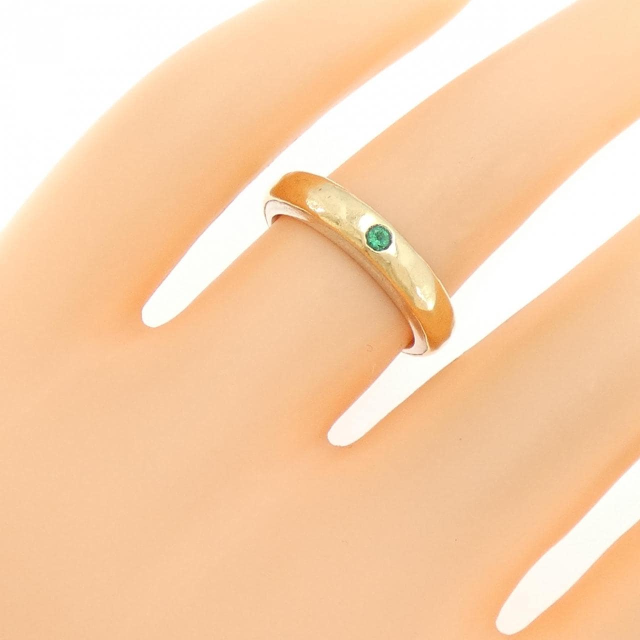 Malcolm Betts Emerald Ring