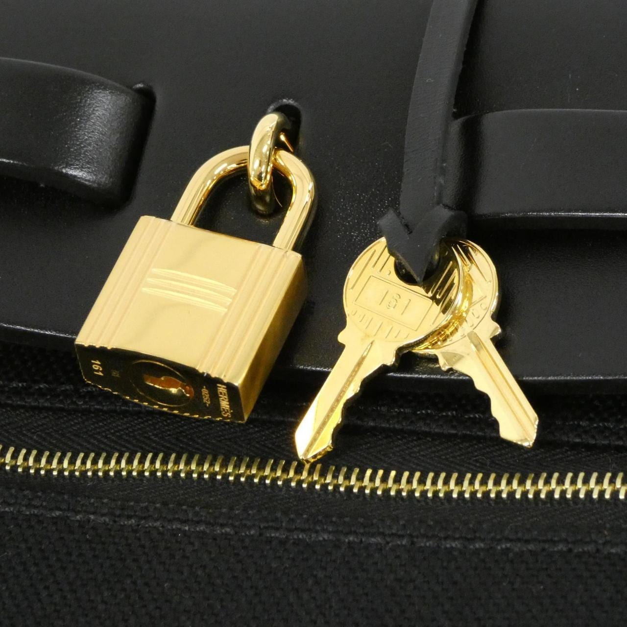 エルメス エールバッグ ジップ PM 078971CC バッグ