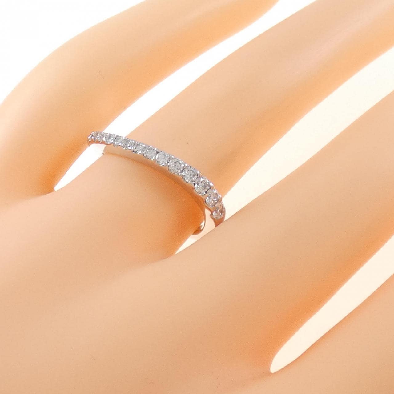 750WG Diamond Ring 0.495CT