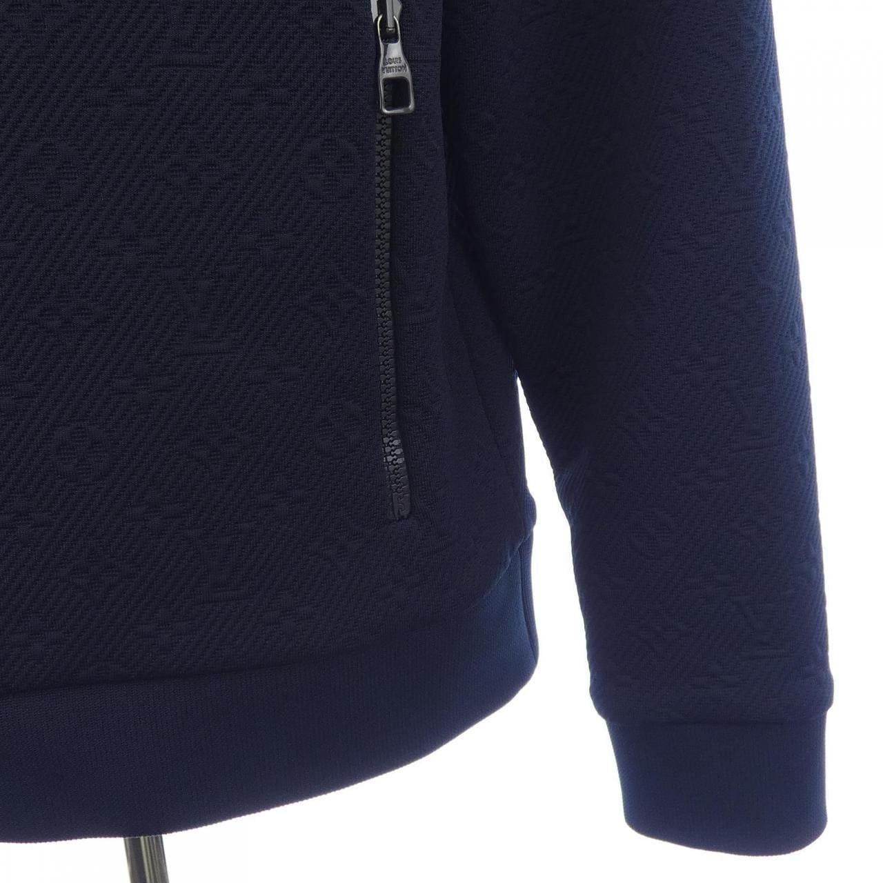 ルイヴィトン LOUIS VUITTON モノグラムジップスルートップ HHY43WNPS ブルゾン
