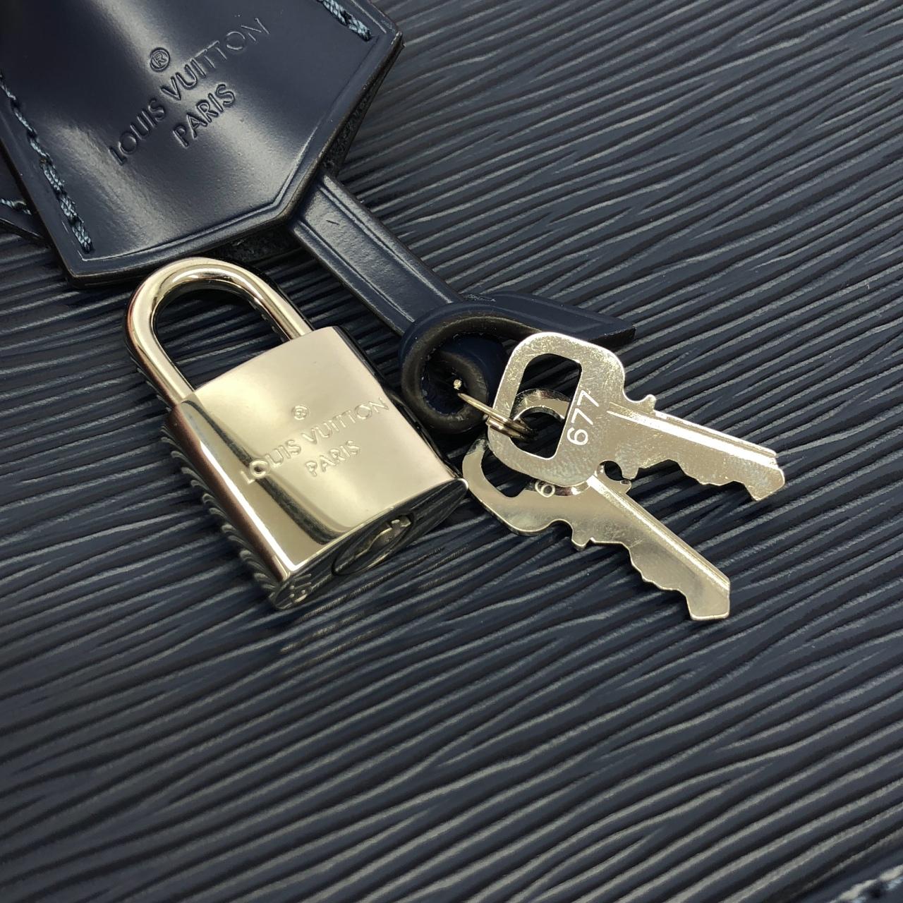 ルイヴィトン エピ アルマBB M40855 バッグ