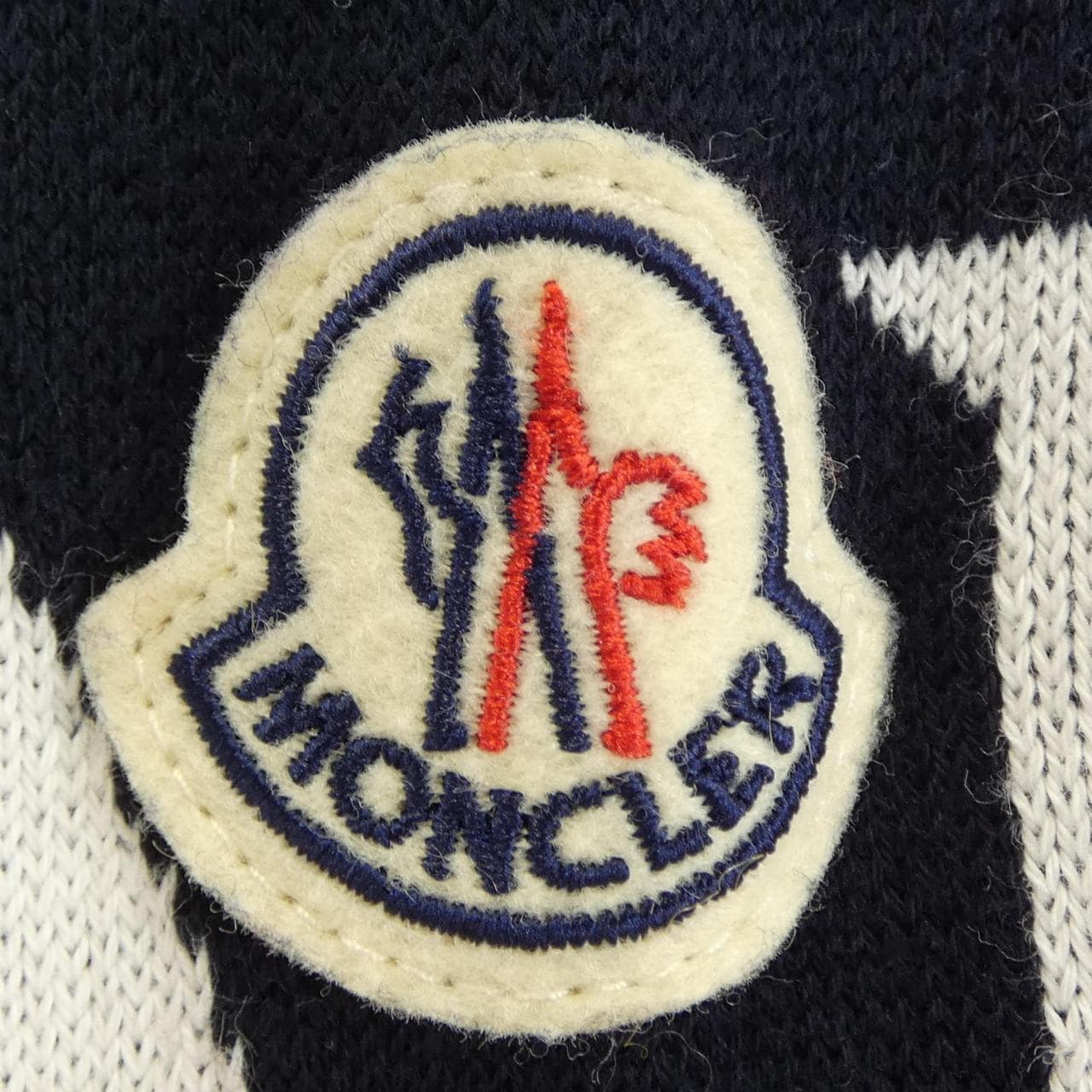 モンクレール MONCLER 10919C00012 パーカー