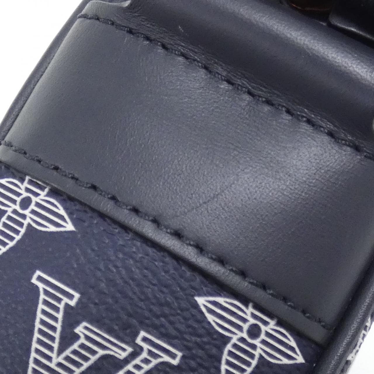 ルイヴィトン モノグラム インク(アップサイドダウン) ダヌーブ M43678 ショルダーバッグ
