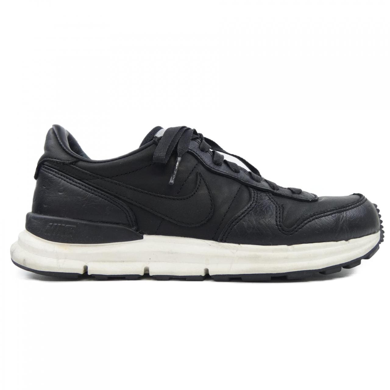 ナイキ NIKE スニーカー
