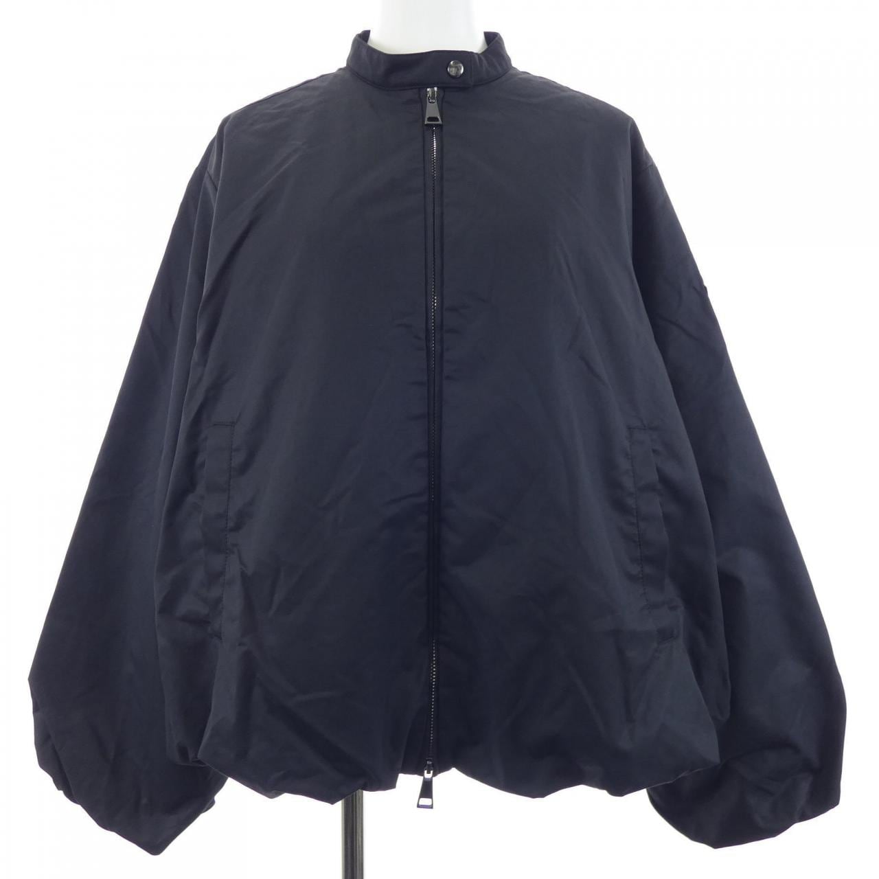 モンクレール MONCLER GRUISSAN ブルゾン