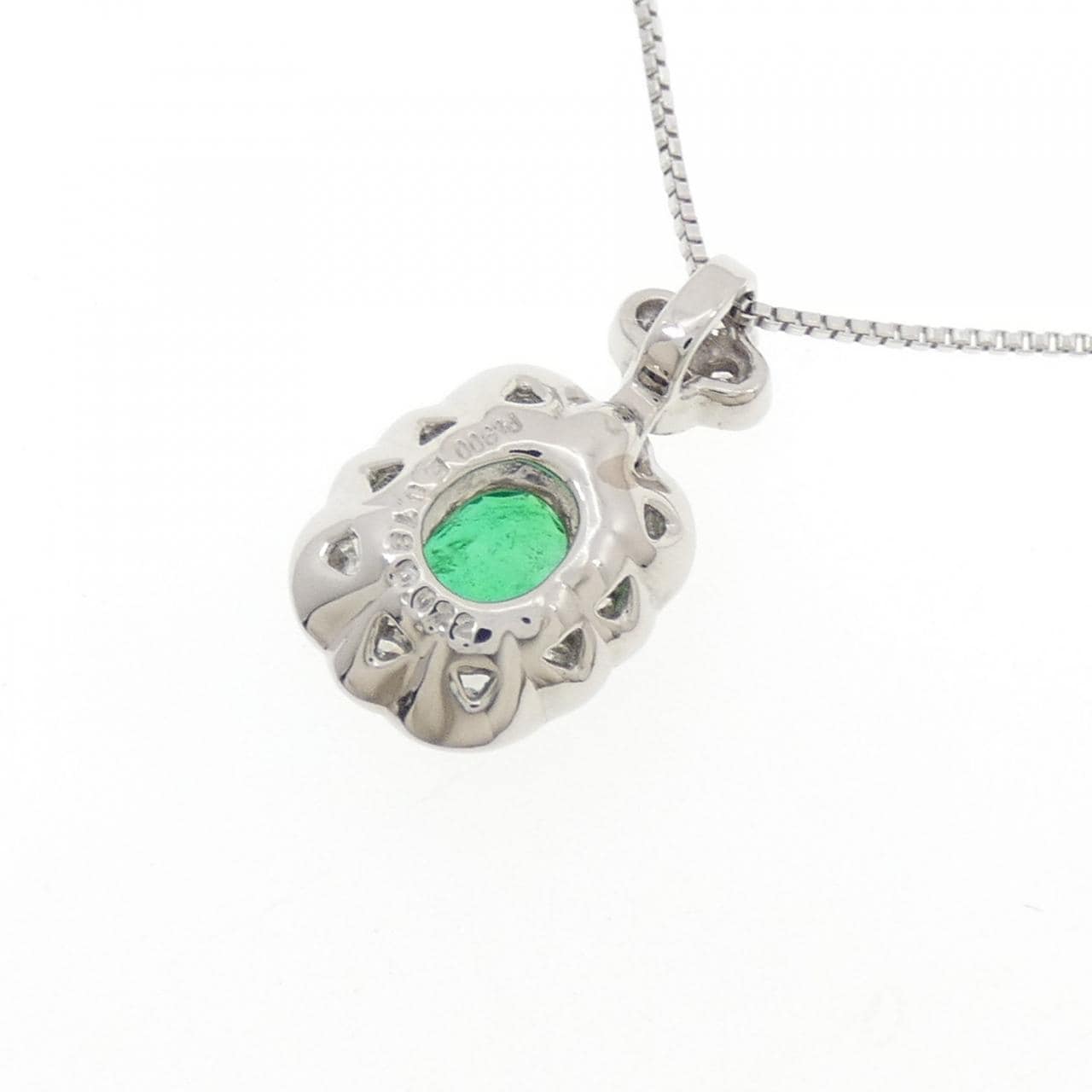 PT900/PT850 エメラルド ネックレス 0.73CT