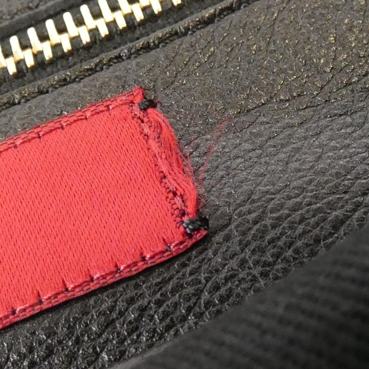 ヴァレンティノガラヴァーニ EWB00970 ABOL03 バッグ