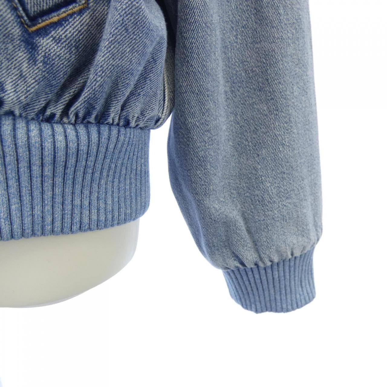 シャネル CHANEL LOOK4 ココビーチ P78559V71192 25M デニムジャケット