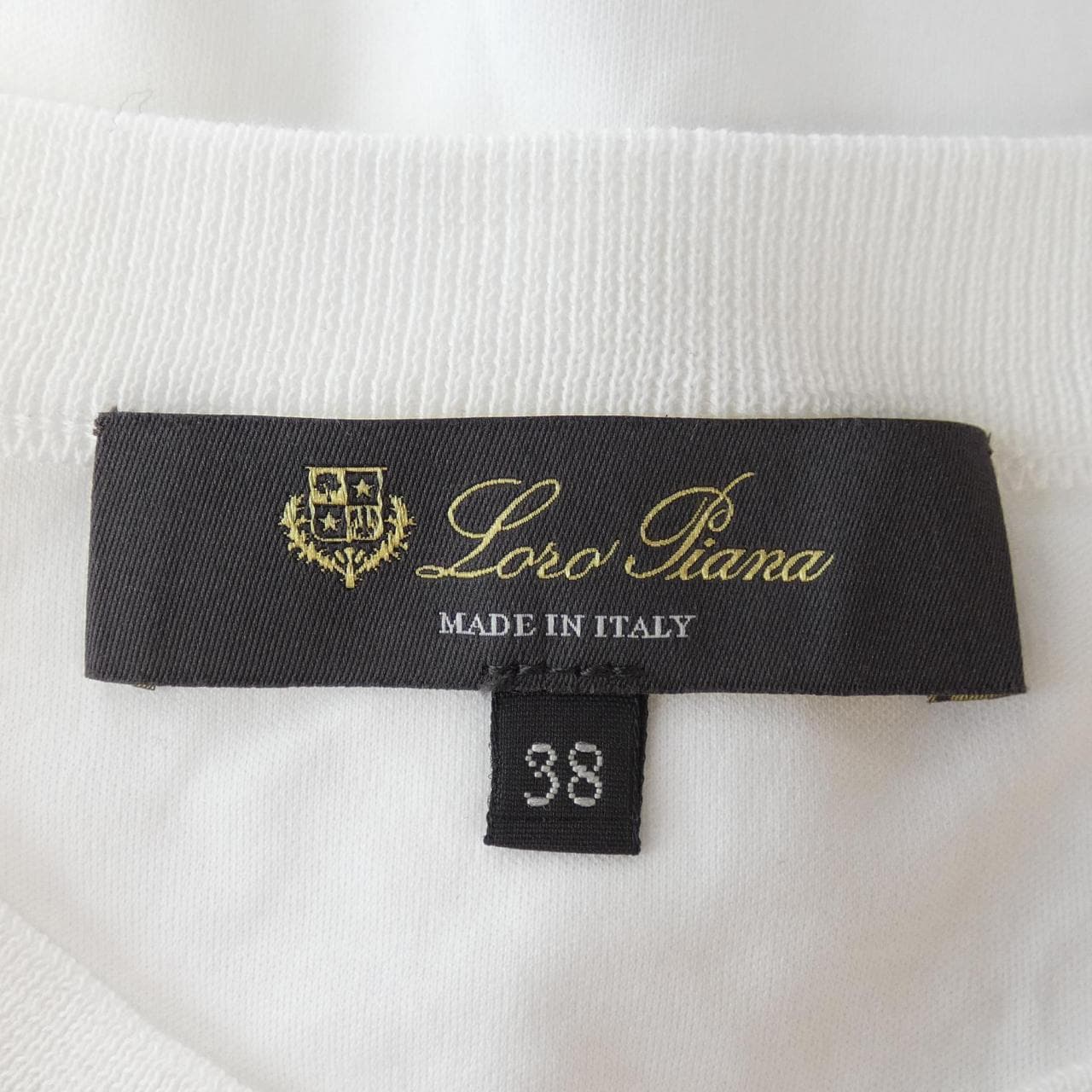 ロロピアーナ Loro Piana トップス