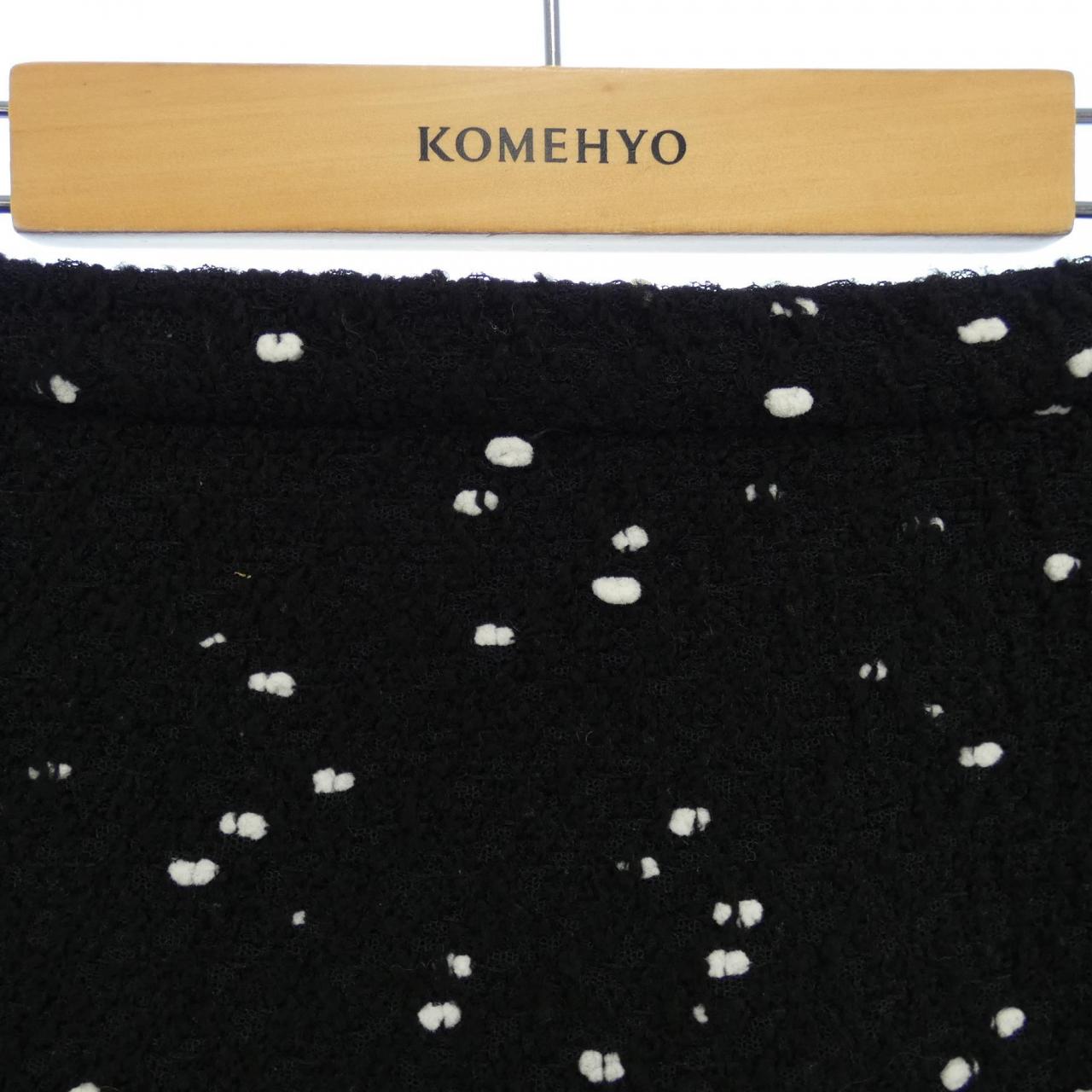 ジャンバティスタヴァリ GIAMBATTISTA VALLI スカート
