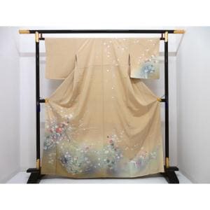 訪問着　友禅金彩加工