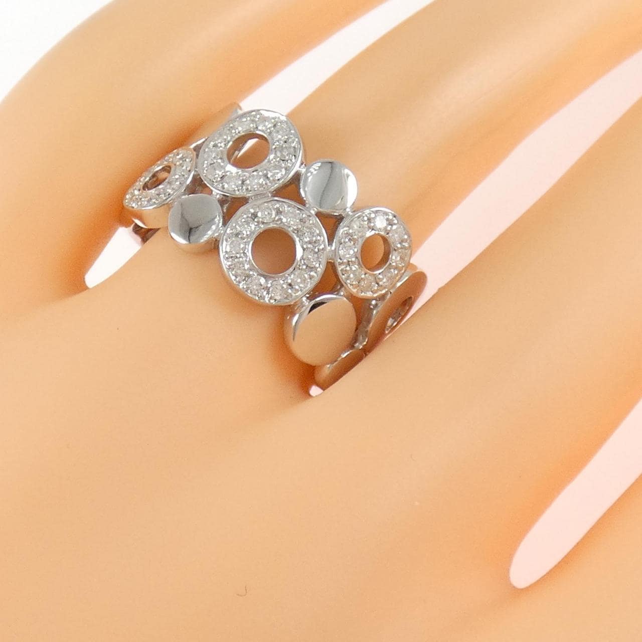 K18WG ダイヤモンド リング 0.35CT