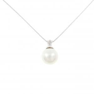 White Butterfly Pearl necklace