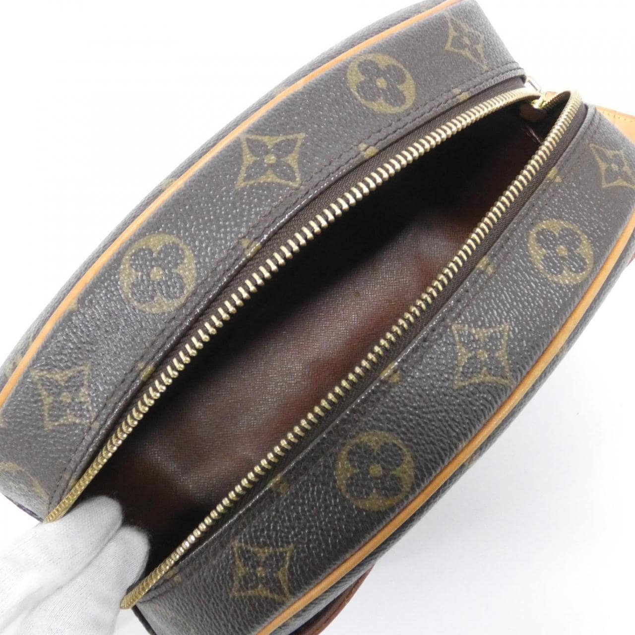 ルイヴィトン モノグラム ブロワ M51221 ショルダーバッグ