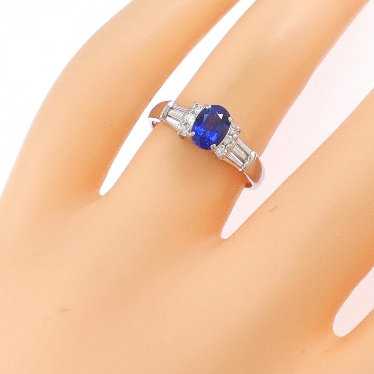 PT900 サファイヤ リング 0.79CT