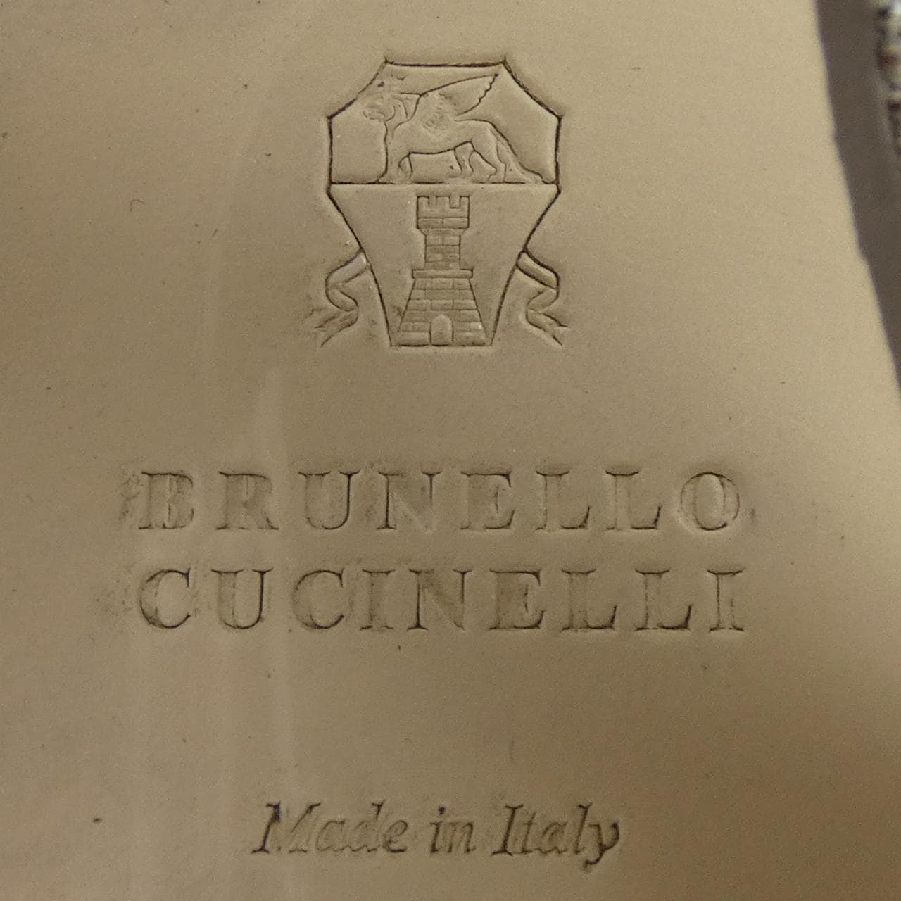 ブルネロクチネリ BRUNELLO CUCINELLI サンダル