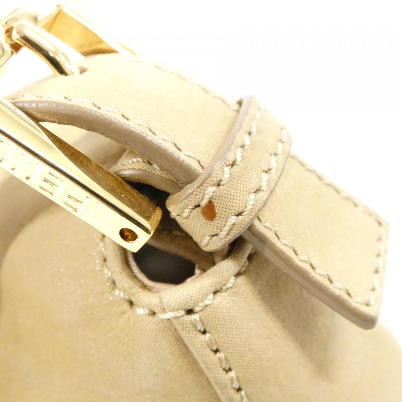 フェンディ ビッグ マンマ 8BR638 FB7 ショルダーバッグ