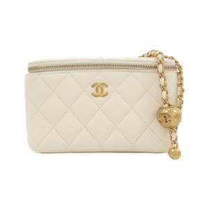 CHANEL shoulder bag