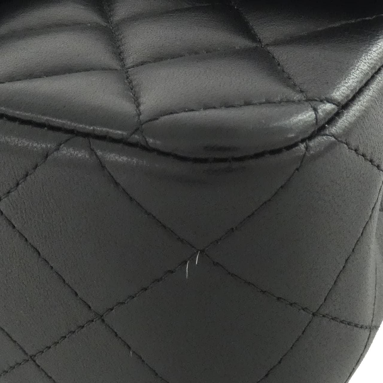 CHANEL AS2431 bag