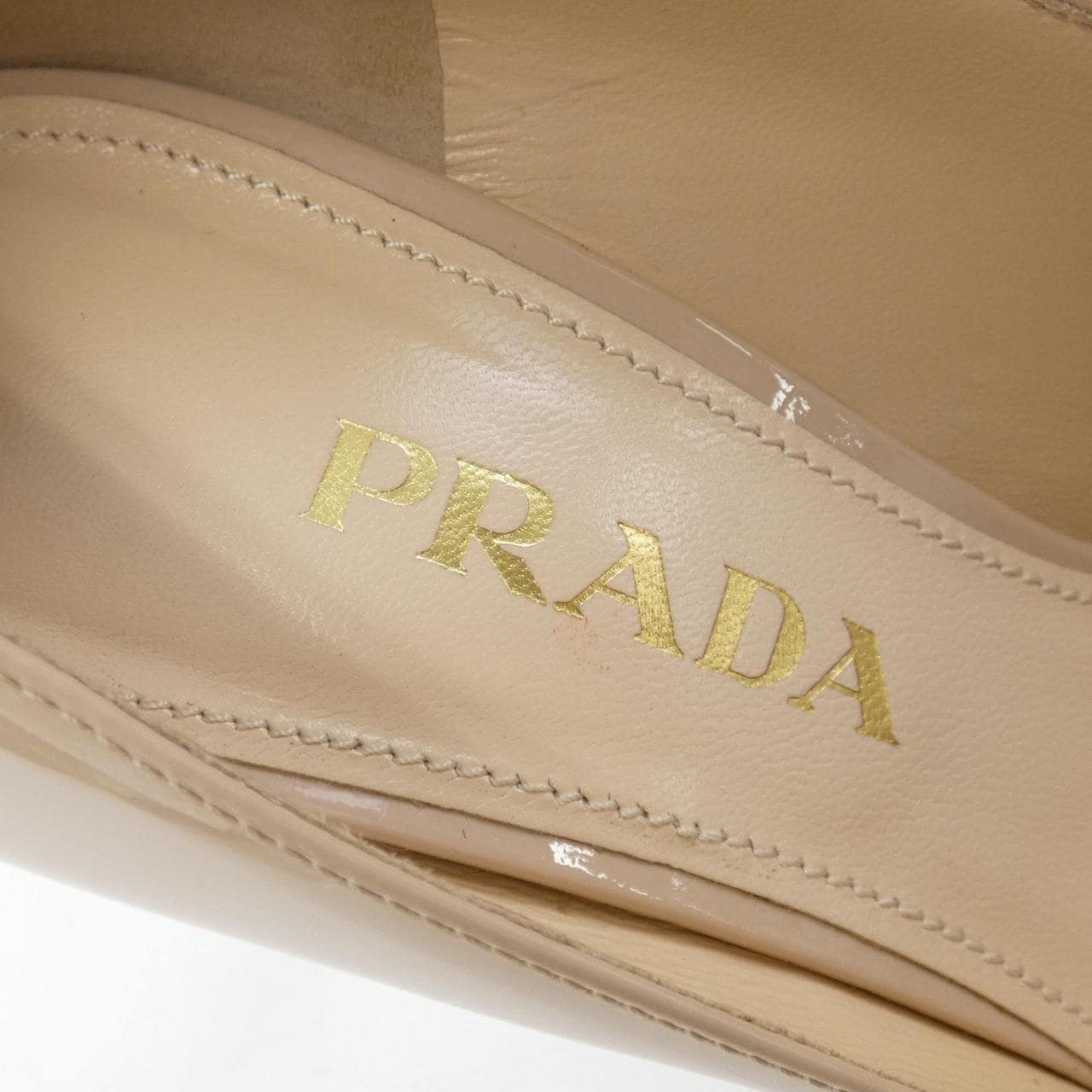 プラダ PRADA パンプス