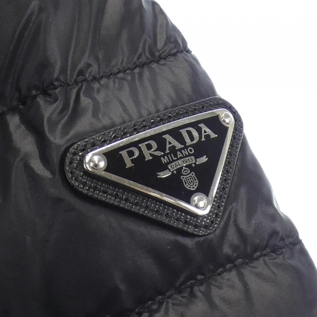プラダ PRADA ダウンジャケット