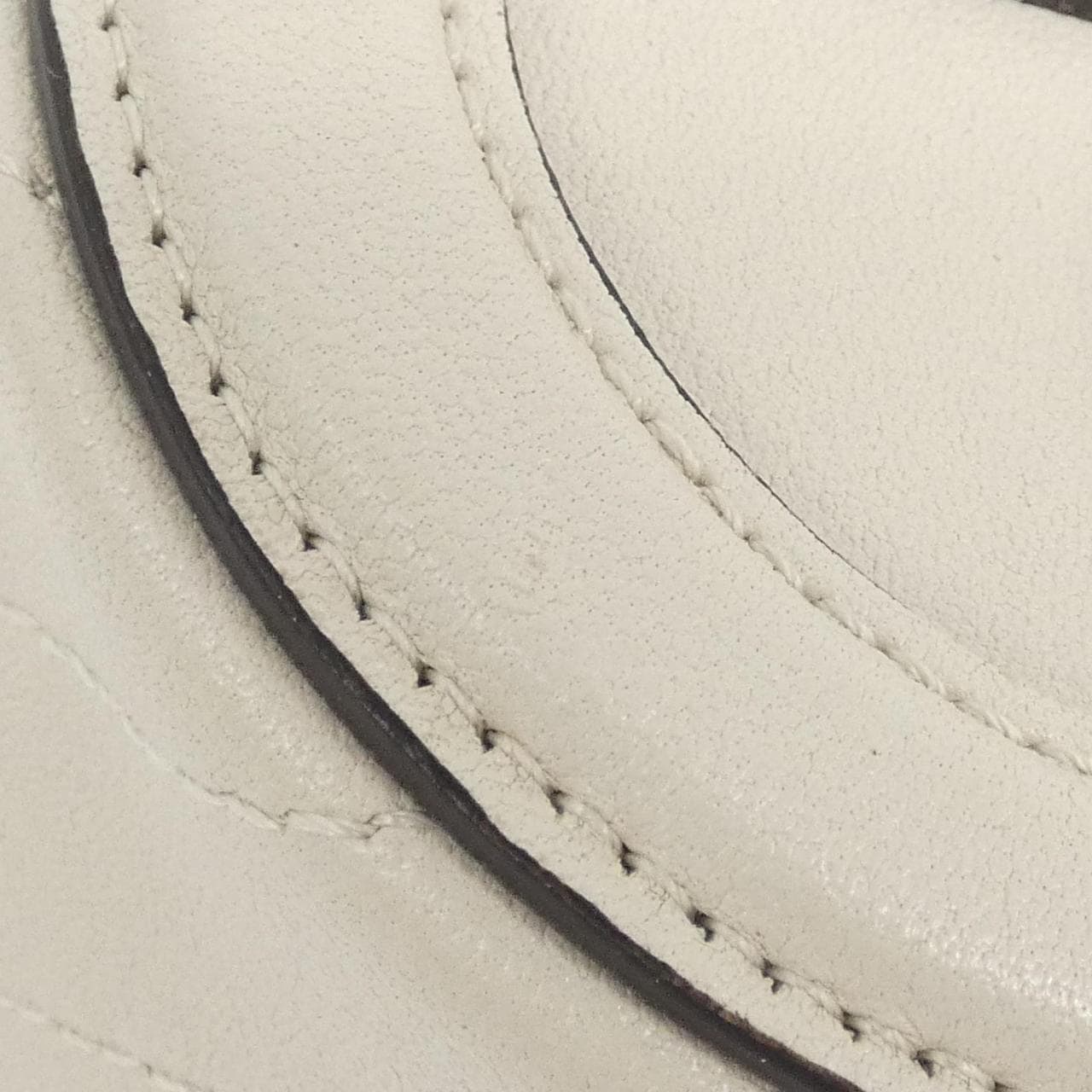 グッチ GUCCI BLONDIE 760170 AACPY ショルダーバッグ
