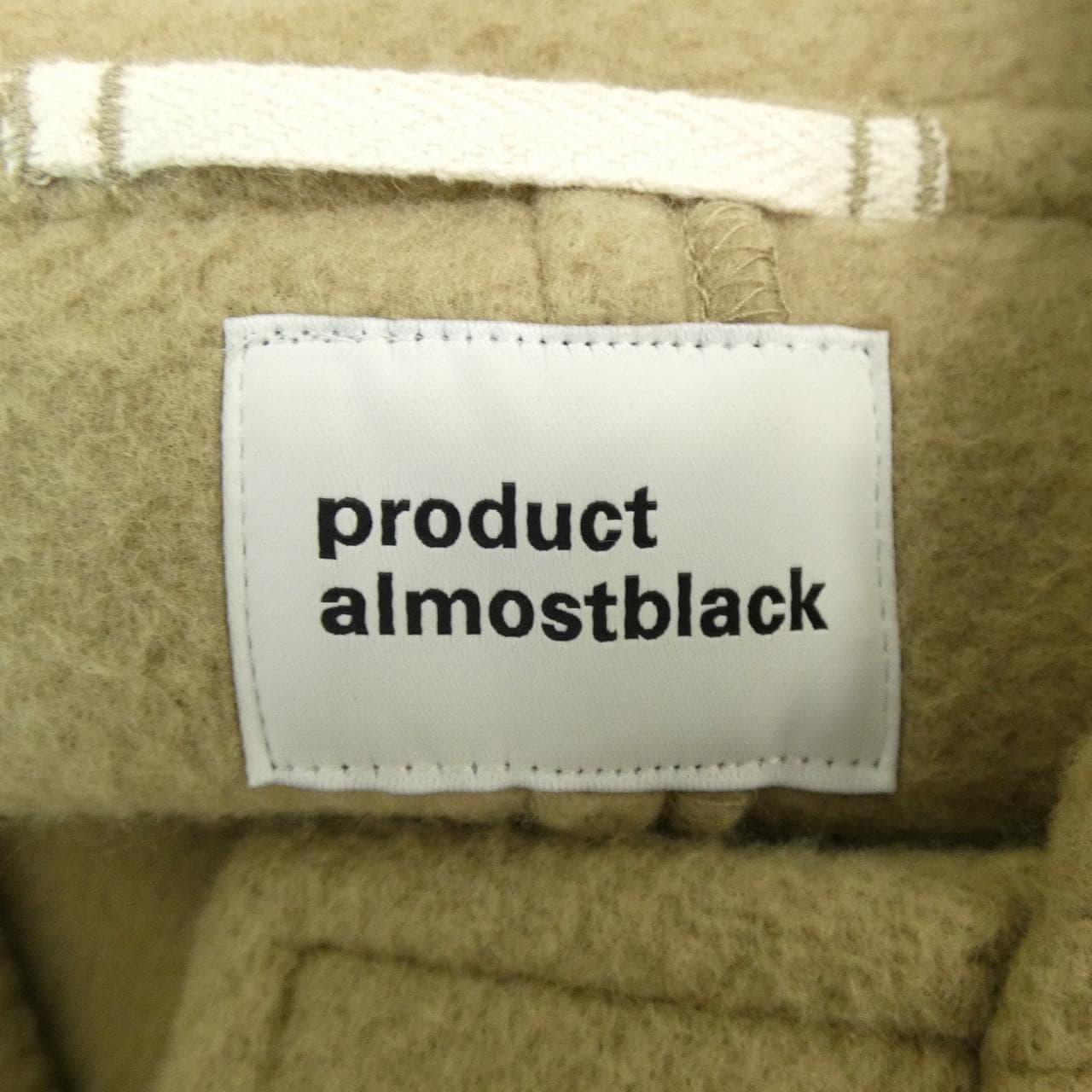 ALMOST BLACK ベスト