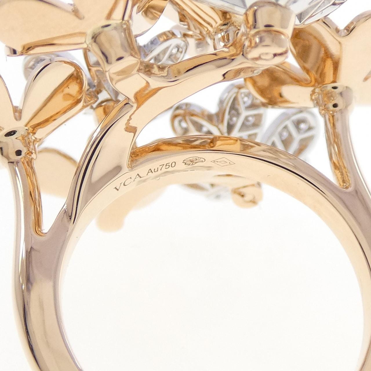 ヴァンクリーフ&アーペル フリヴォル 8フラワー リング