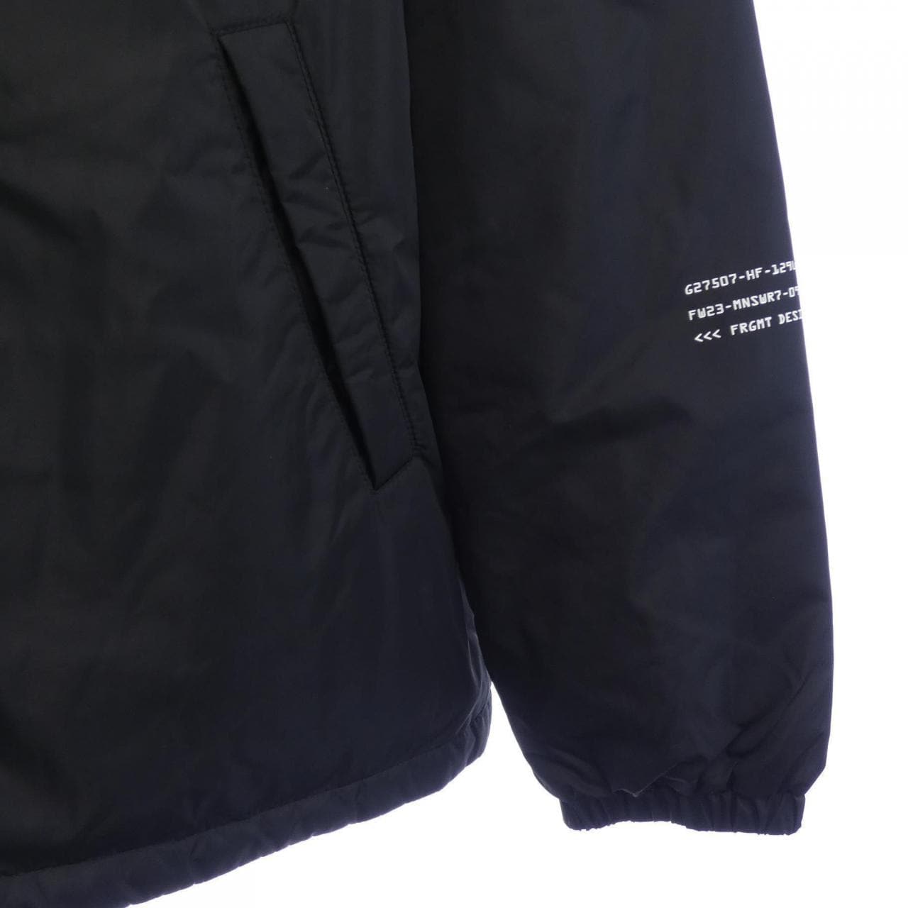 モンクレール ジーニアス MONCLER GENIUS DAFFODIL FRAGMENT ダウンジャケット