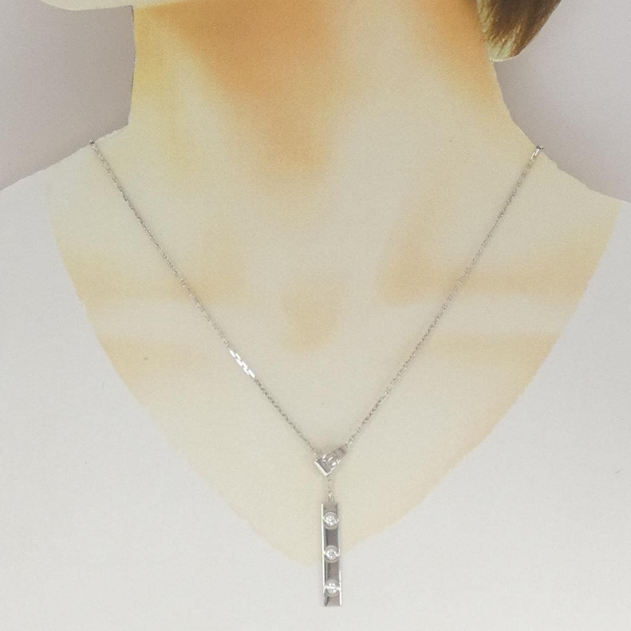 カルティエ ラブ Yシェイプ 3P ネックレス
