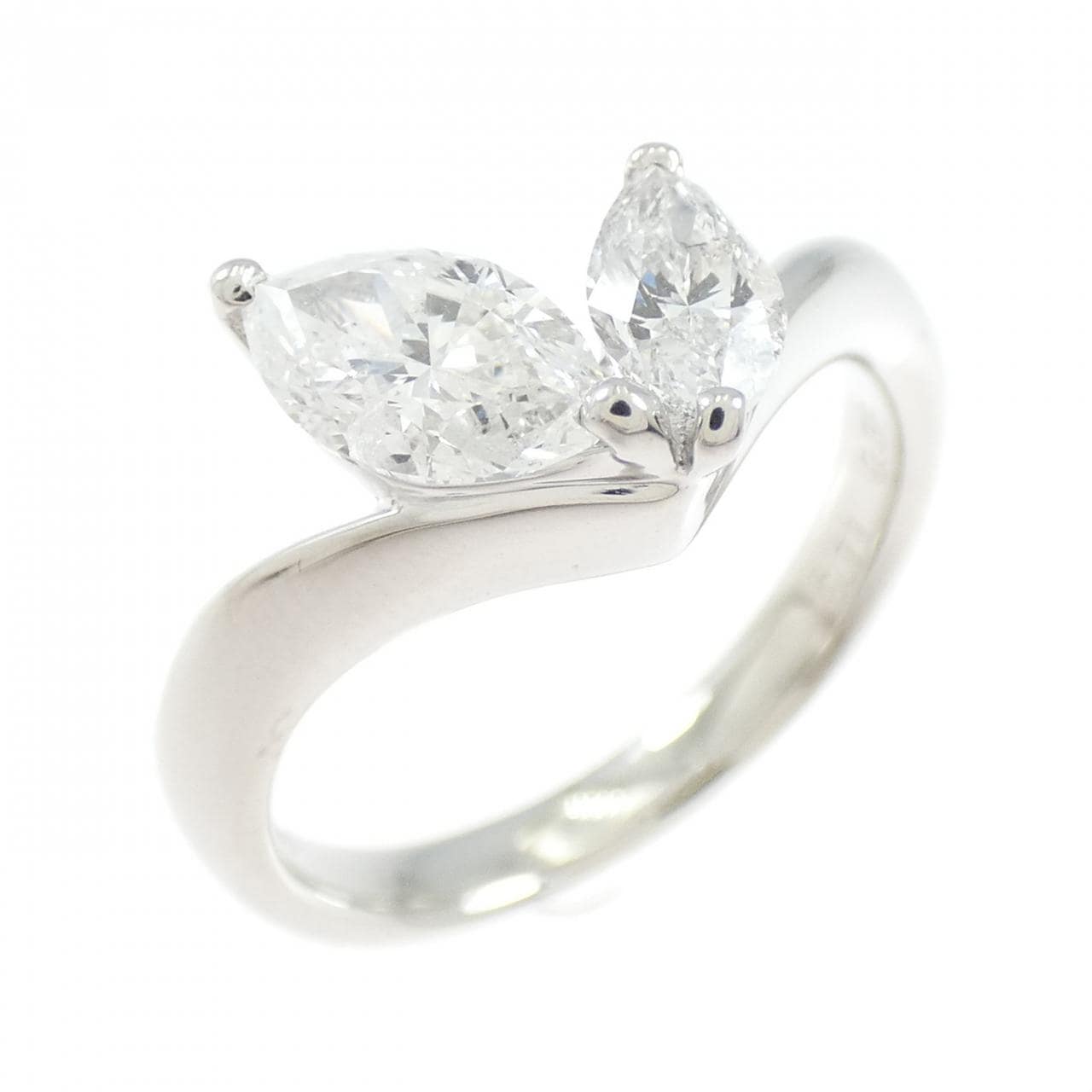 PT900 ダイヤモンド リング 0.71CT