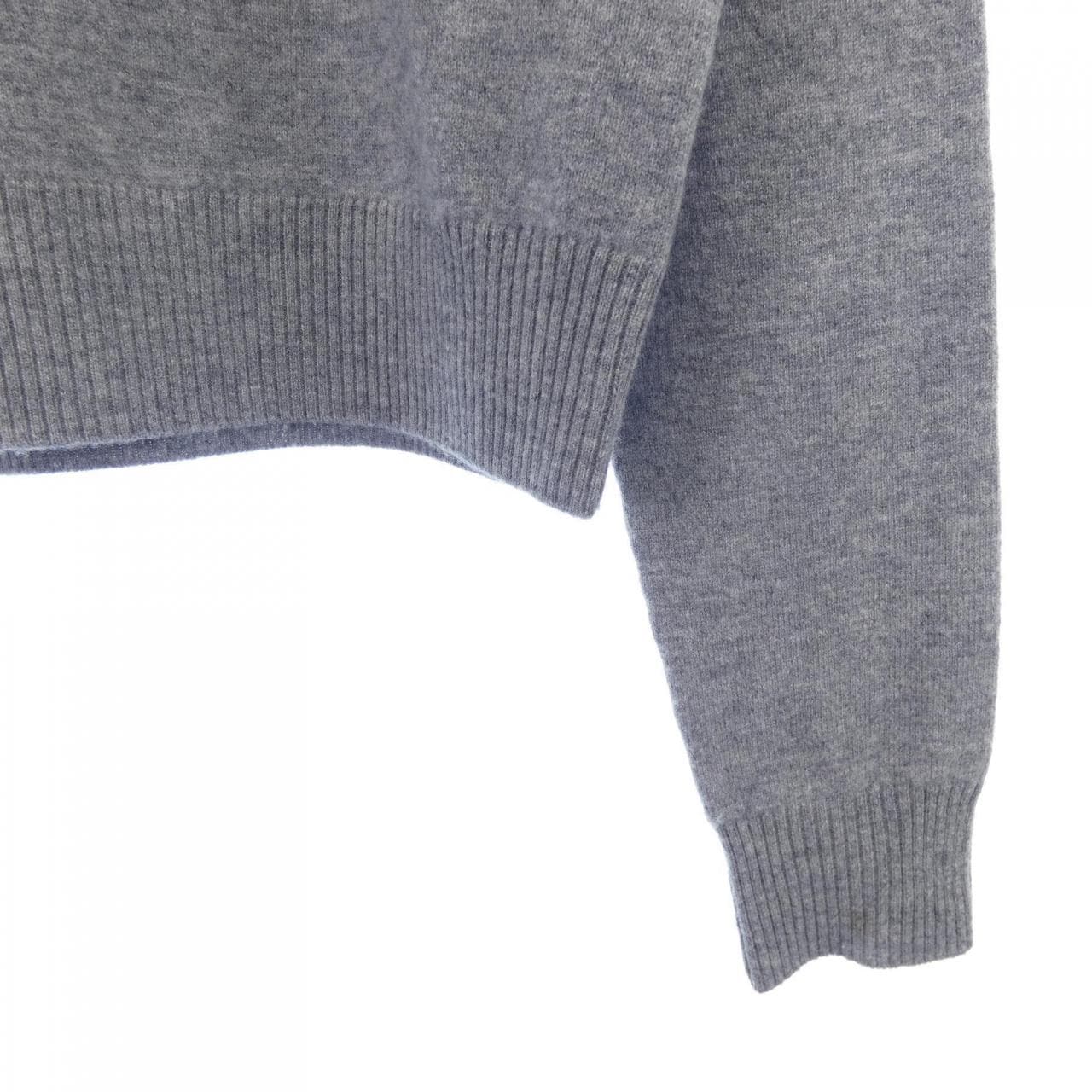 ヌメロヴェントゥーノ N°21 ニット