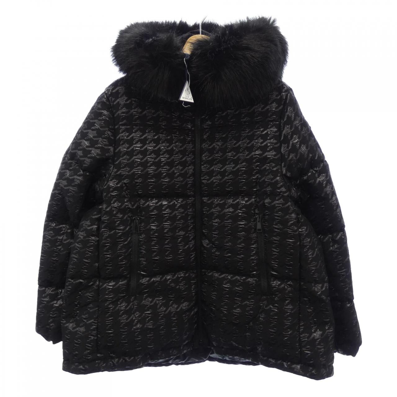 モンクレール MONCLER ダウンジャケット