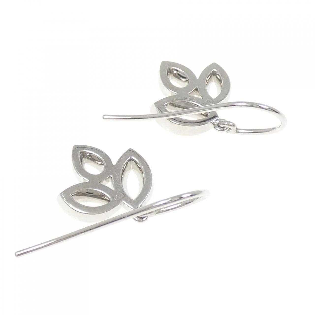 ハリーウィンストン リリークラスター ピアス