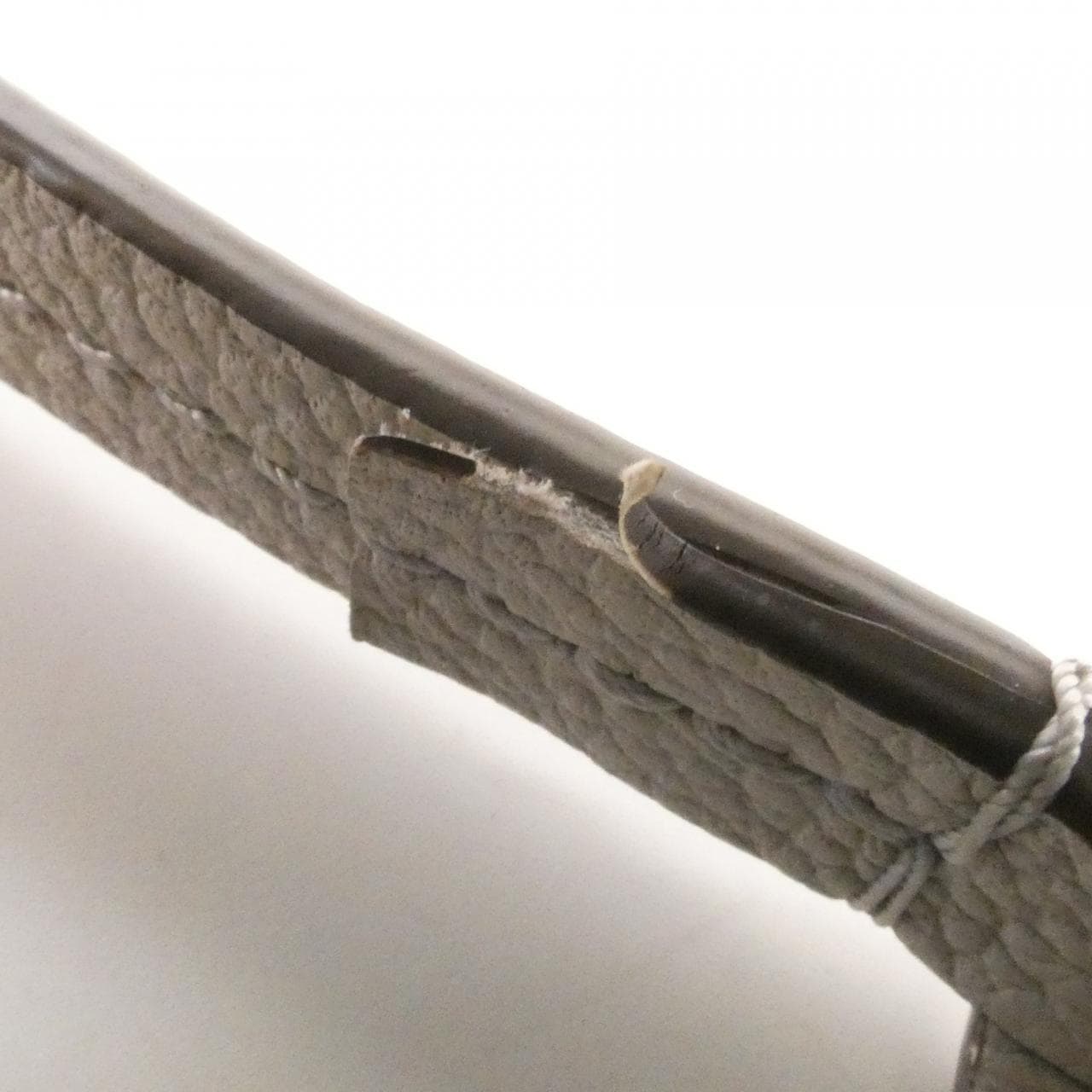 ルイヴィトン マヒナ ベラ M57536 ショルダーバッグ