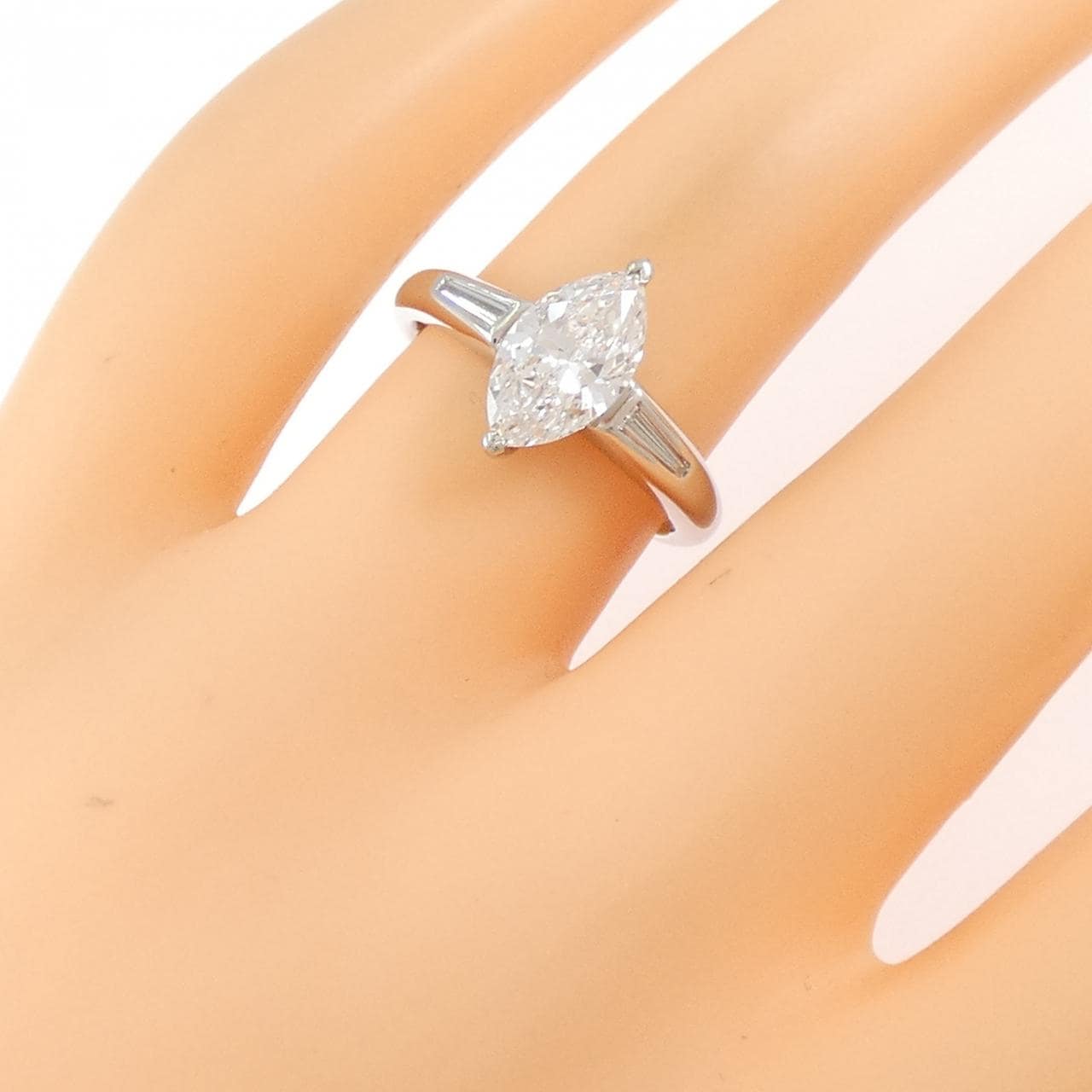 PT900 ダイヤモンド リング 1.205CT E VVS1 マーキスカット
