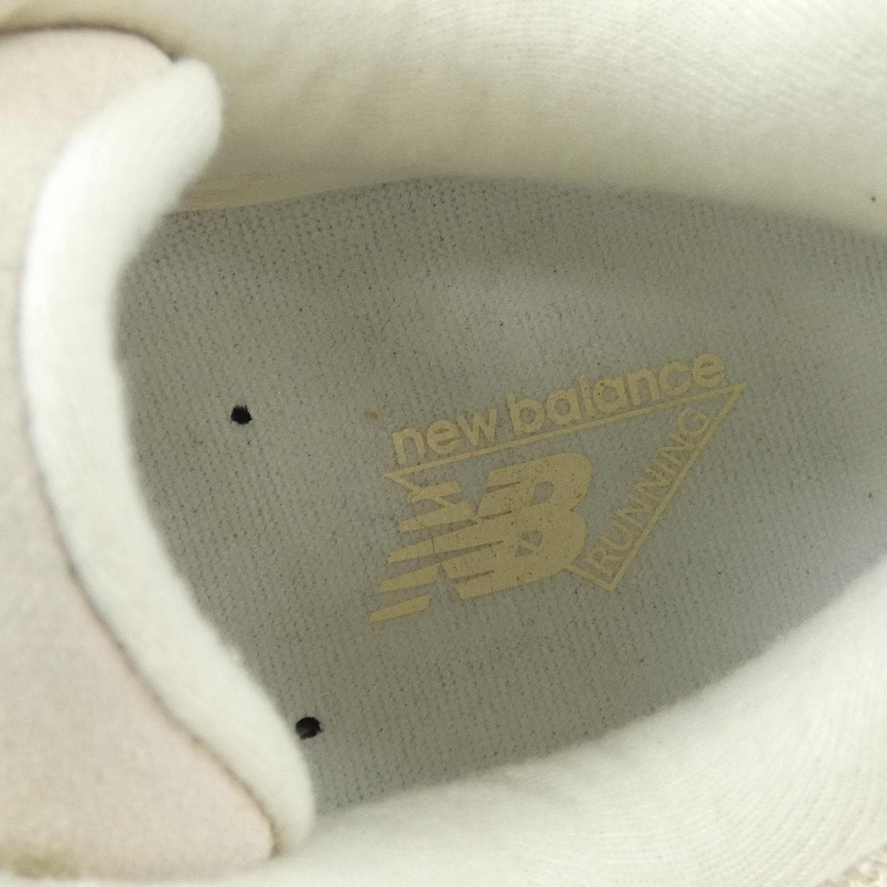 ニューバランス NEW BALANCE M2002RCC スニーカー