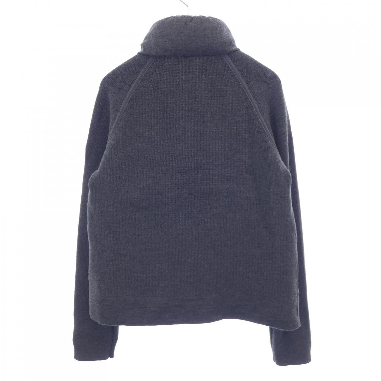 モンクレール MONCLER 20939474000 ダウンジャケット